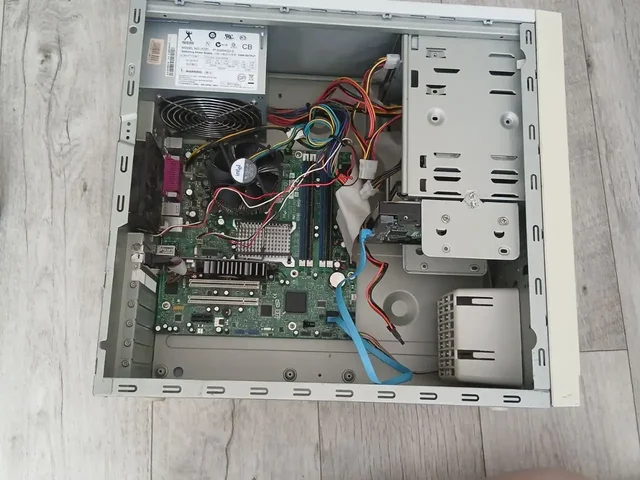 Офисный компьютер Intel Pentium, GT 610, 3 ГБ ОЗУ, 80 ГБ HDD - Компьютеры в Томск