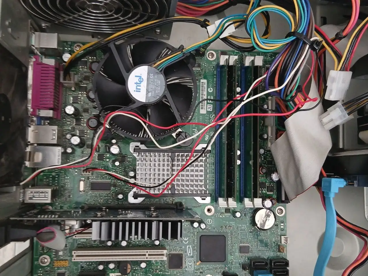 Офисный компьютер Intel Pentium, GT 610, 3 ГБ ОЗУ, 80 ГБ HDD - Компьютеры (Электроника) в Томск