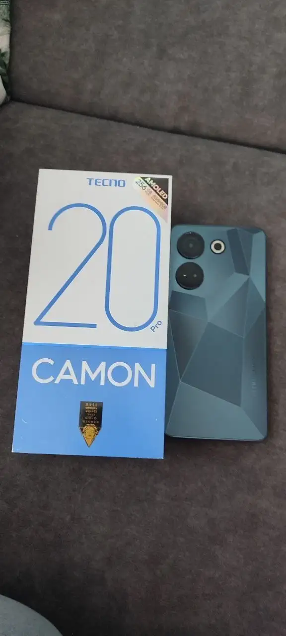 Обмен Техно Спарк 20 Про 256/16 - Телефоны (Электроника) в Томск