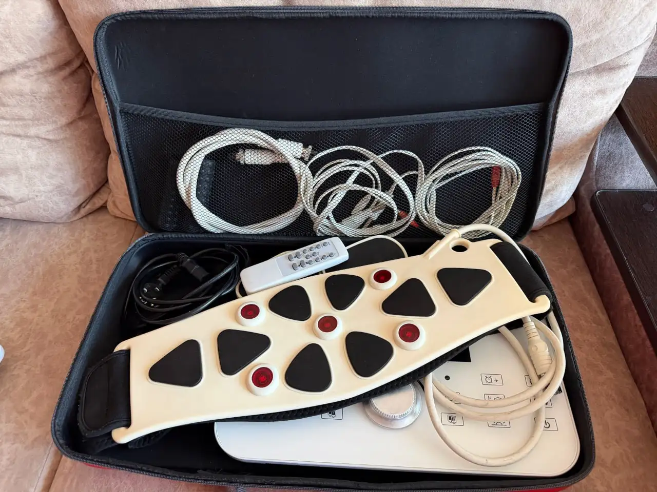 Низкочастотное терапевтическое устройство Dana 8 - Электроника (Барахолка) в Томск