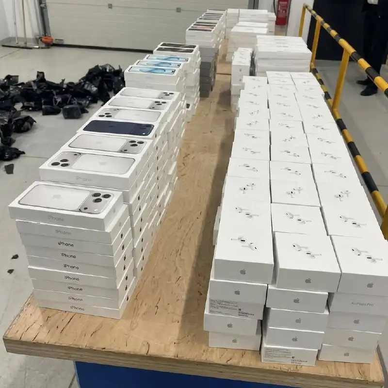 Прайс-лист на новую продукцию Apple с доставкой по России - Смартфоны (Электроника) в Томск