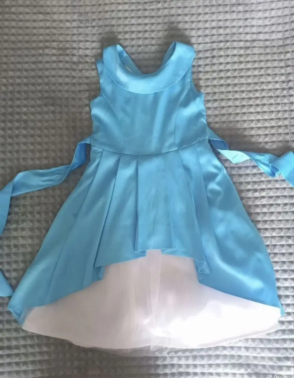 Нарядные платья для детей разных размеров - Детская одежда (Одежда) в Томск