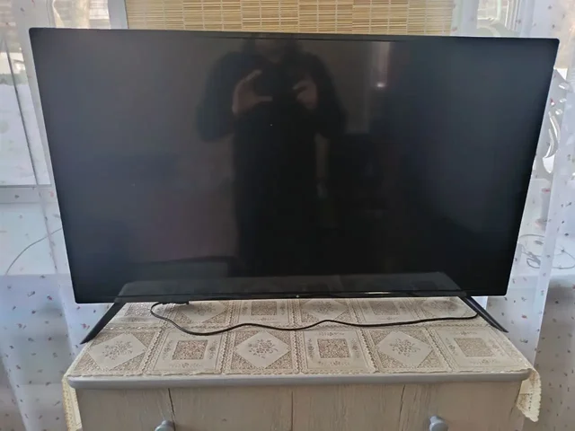 Телевизор Dexp на запчасти - Компьютерные комплектующие в Томск