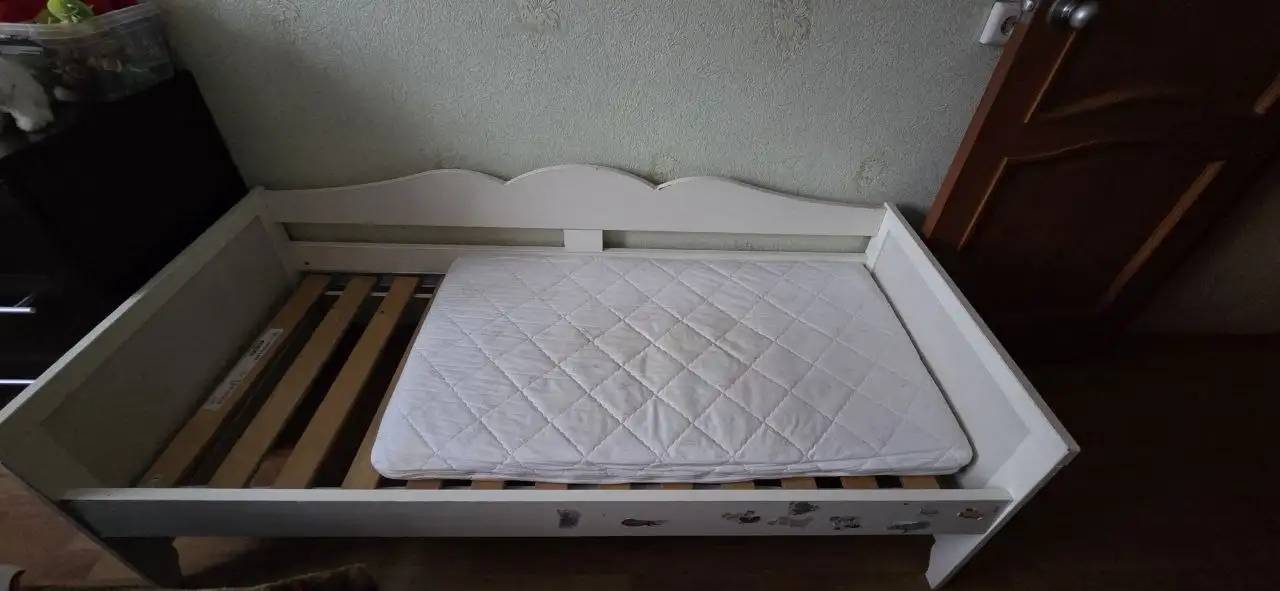 Детская кровать 70x160 с матрасом - Мебель для детей (Товары для детей) в Томск