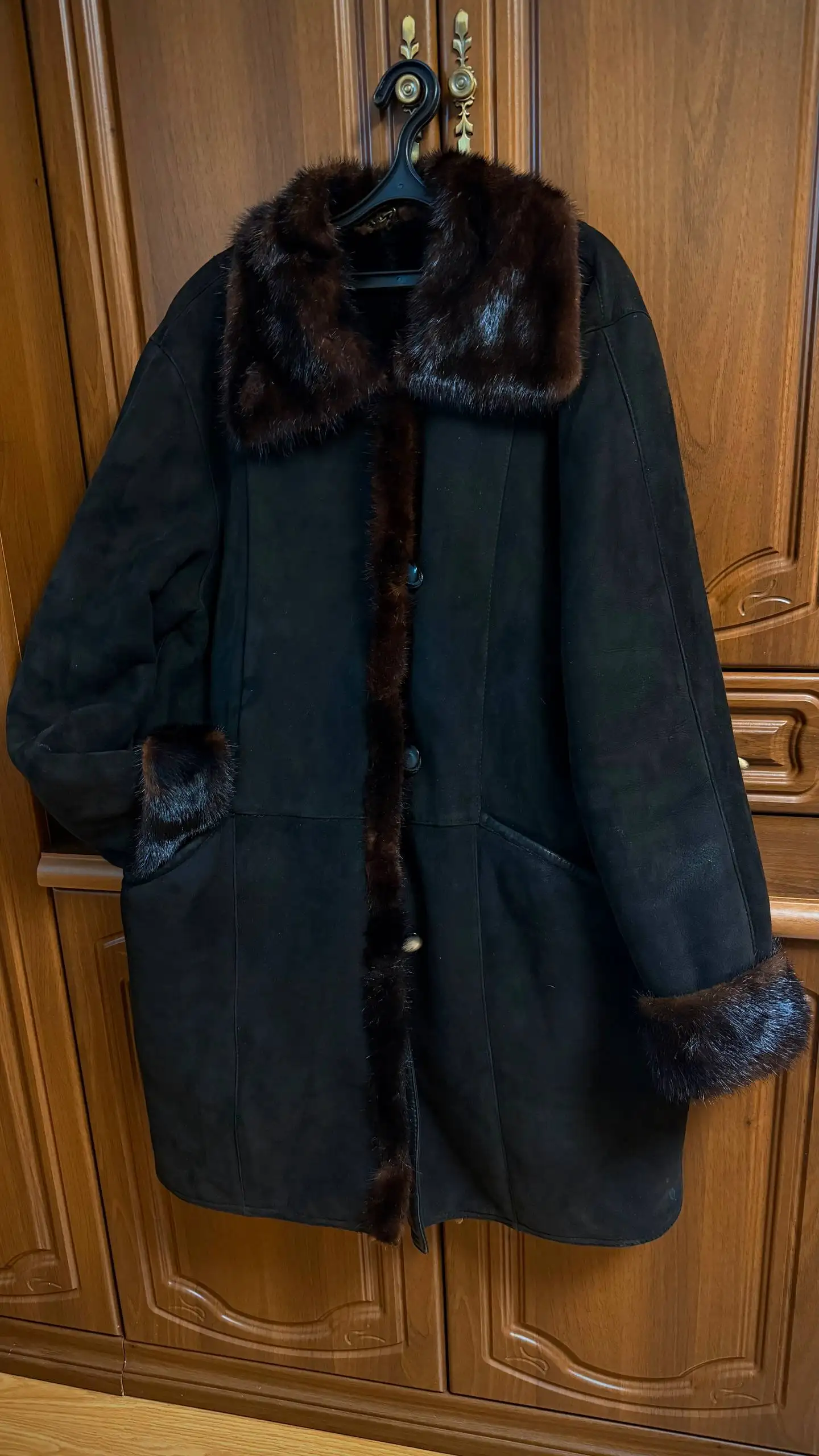 Натуральная дубленка размер 52-54 - Верхняя одежда (Одежда) в Томск