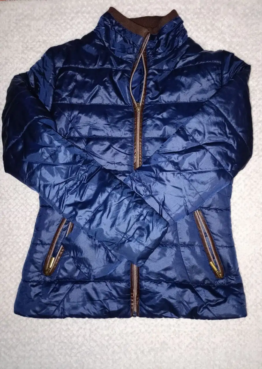 Продам куртки по 700 руб. Размеры 44/46 - Верхняя одежда (Одежда) в Томск