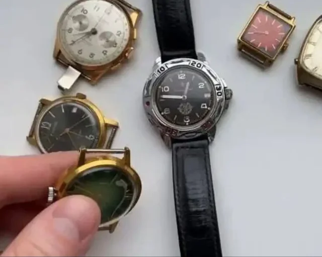Куплю наручные часы СССР, советские ёлочные игрушки, фарфоровые статуэтки - Спорт и активный отдых в Томск