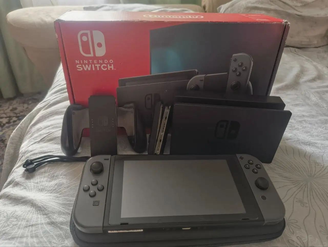 Nintendo Switch Rev.2 32Gb с картой памяти Samsung Evo 128Гб - Игровые консоли (Электроника) в Томск