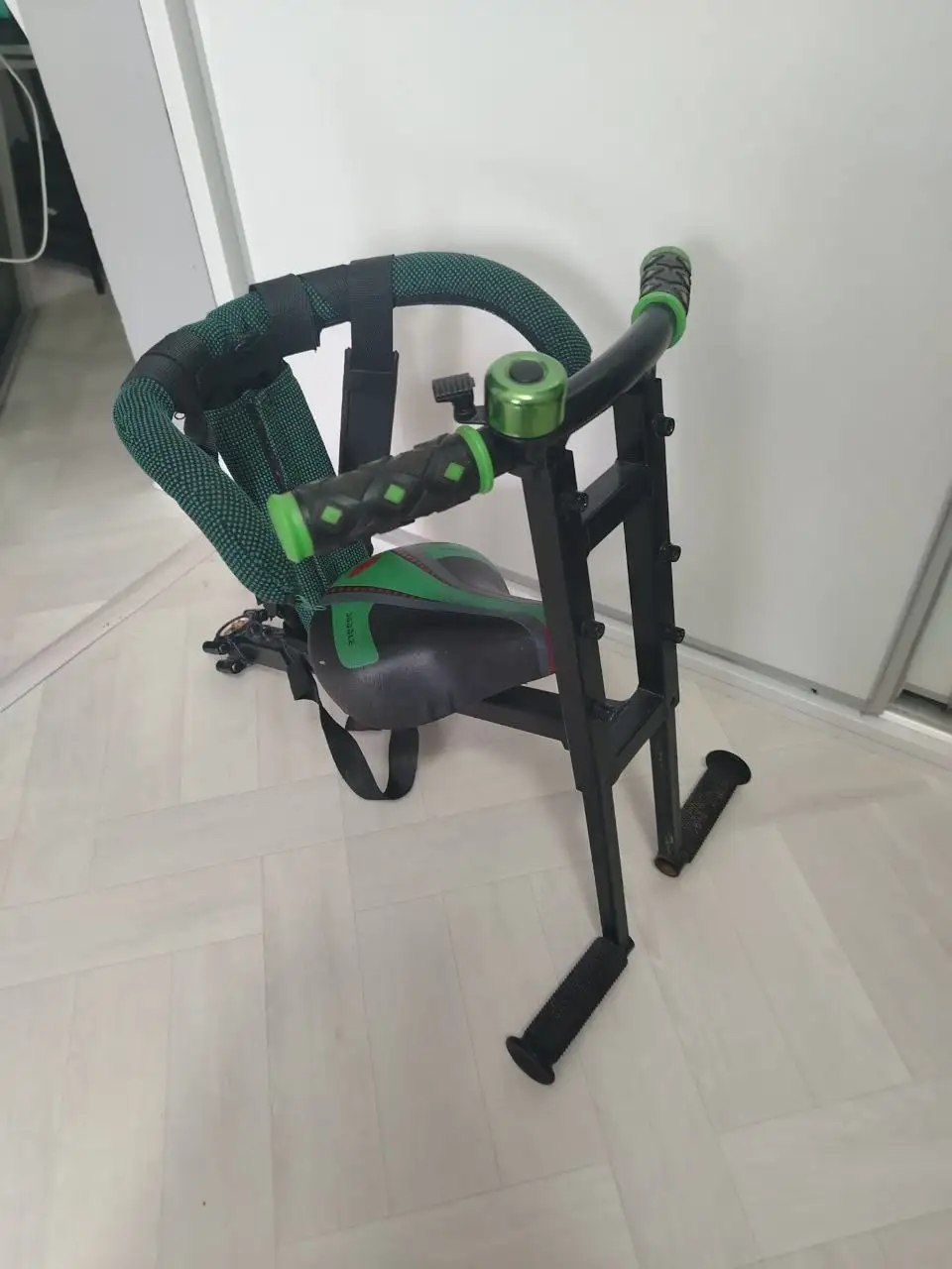 Детское сиденье на велосипед - Товары для детей в Томск