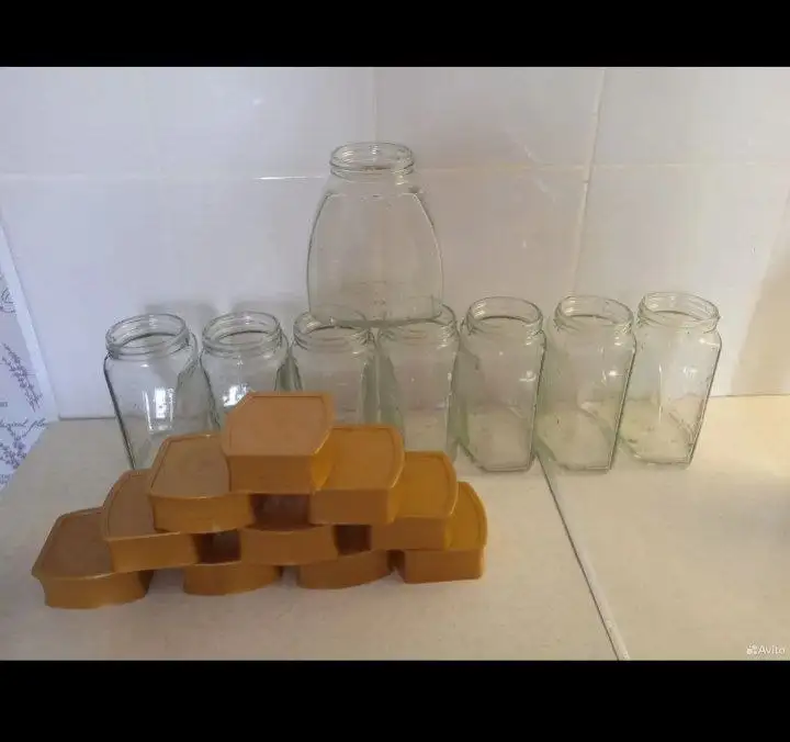 Стеклянные банки с крышками для хранения - Посуда (Барахолка) в Томск