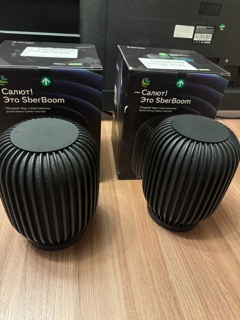Продажа умных колонок от Сбера стереопарой - Мобильные телефоны и смартфоны в Томск