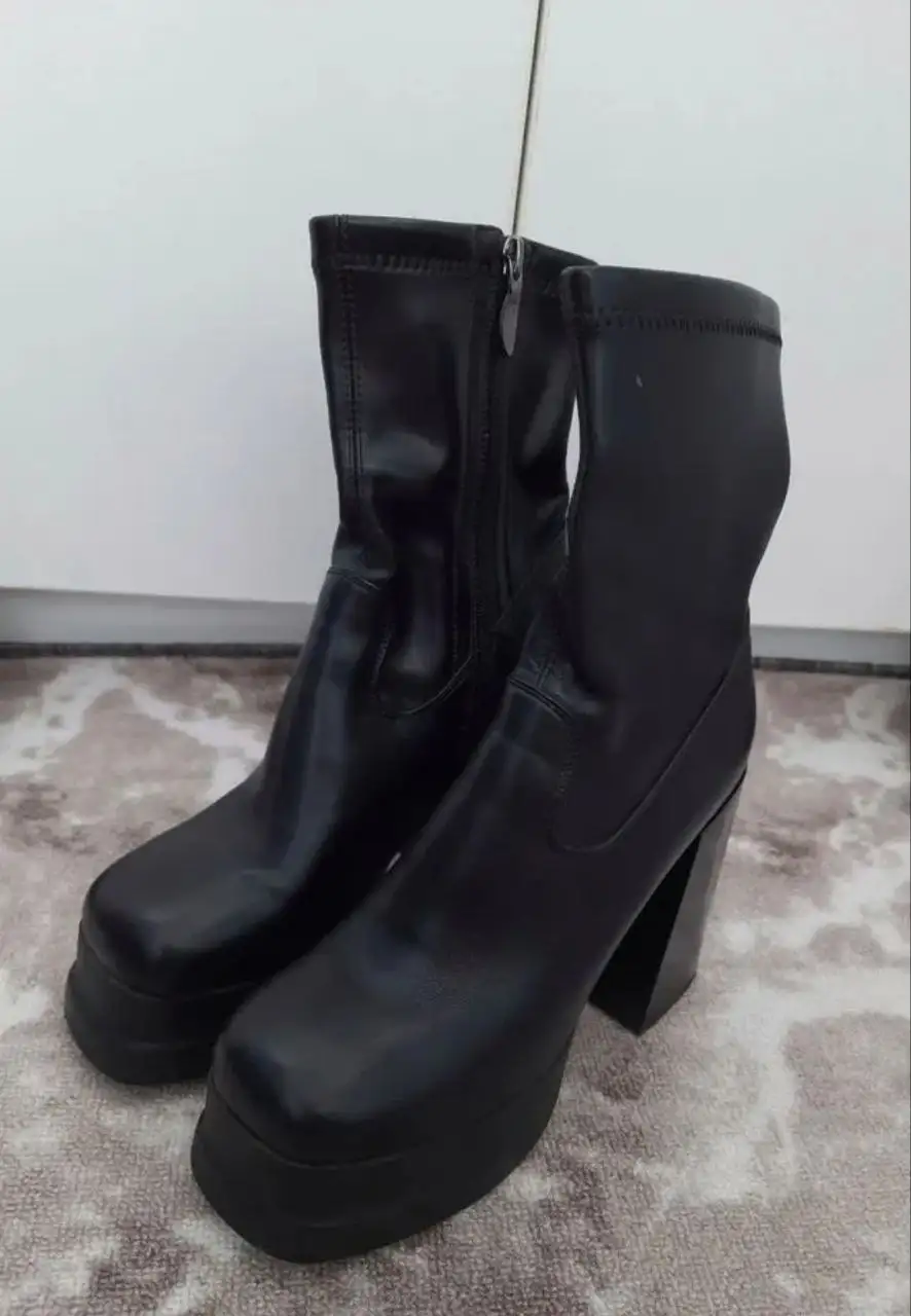 Продажа ботильонов на каблуке размер 38 - Обувь (Одежда) в Томск