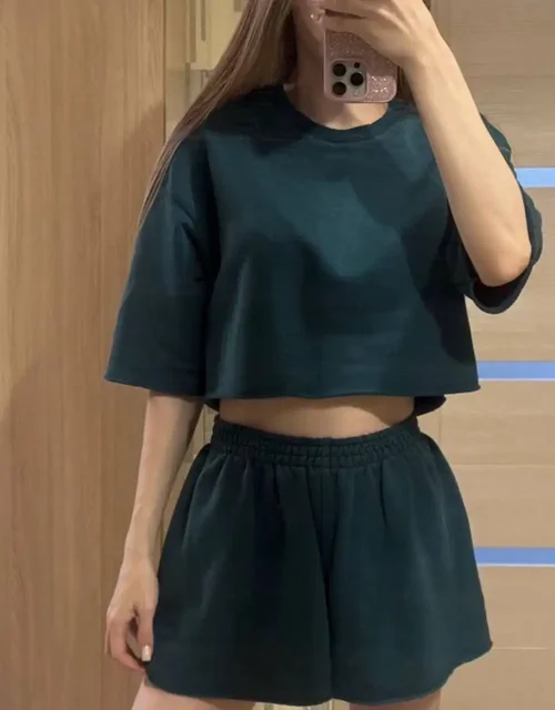 Продажа женской одежды и обуви в отличном состоянии - Женская одежда и обувь в Томск