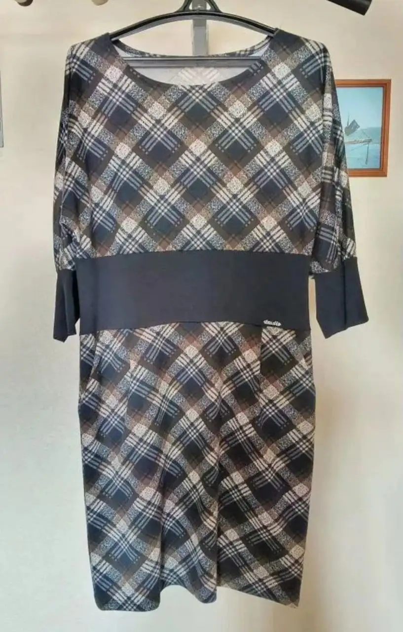 Женские вещи в отличном состоянии, размеры 48-52 - Женская одежда (Барахолка) в Томск