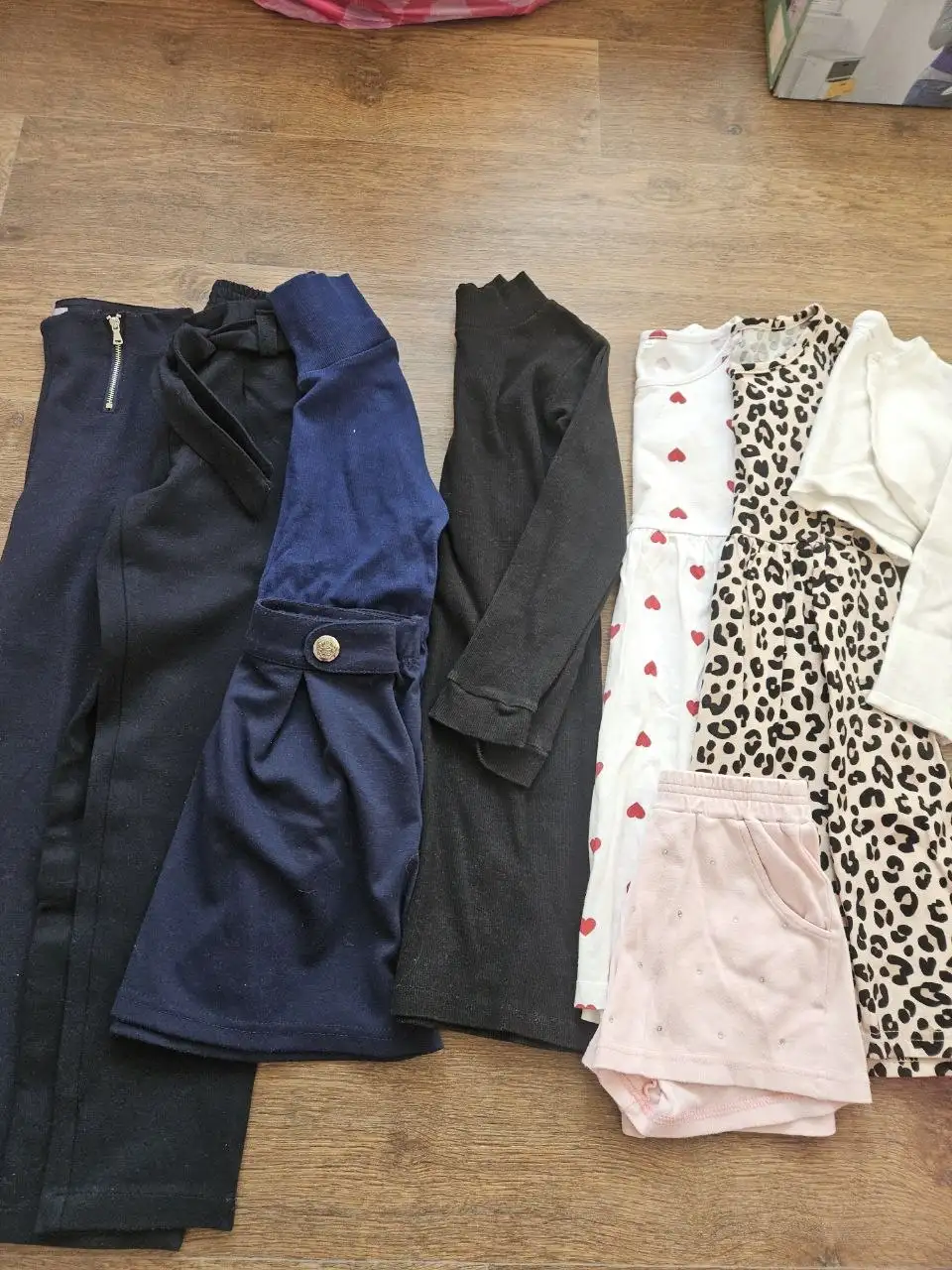 Вещи и обувь пакетом 122-128 31-32 - Барахолка в Томск