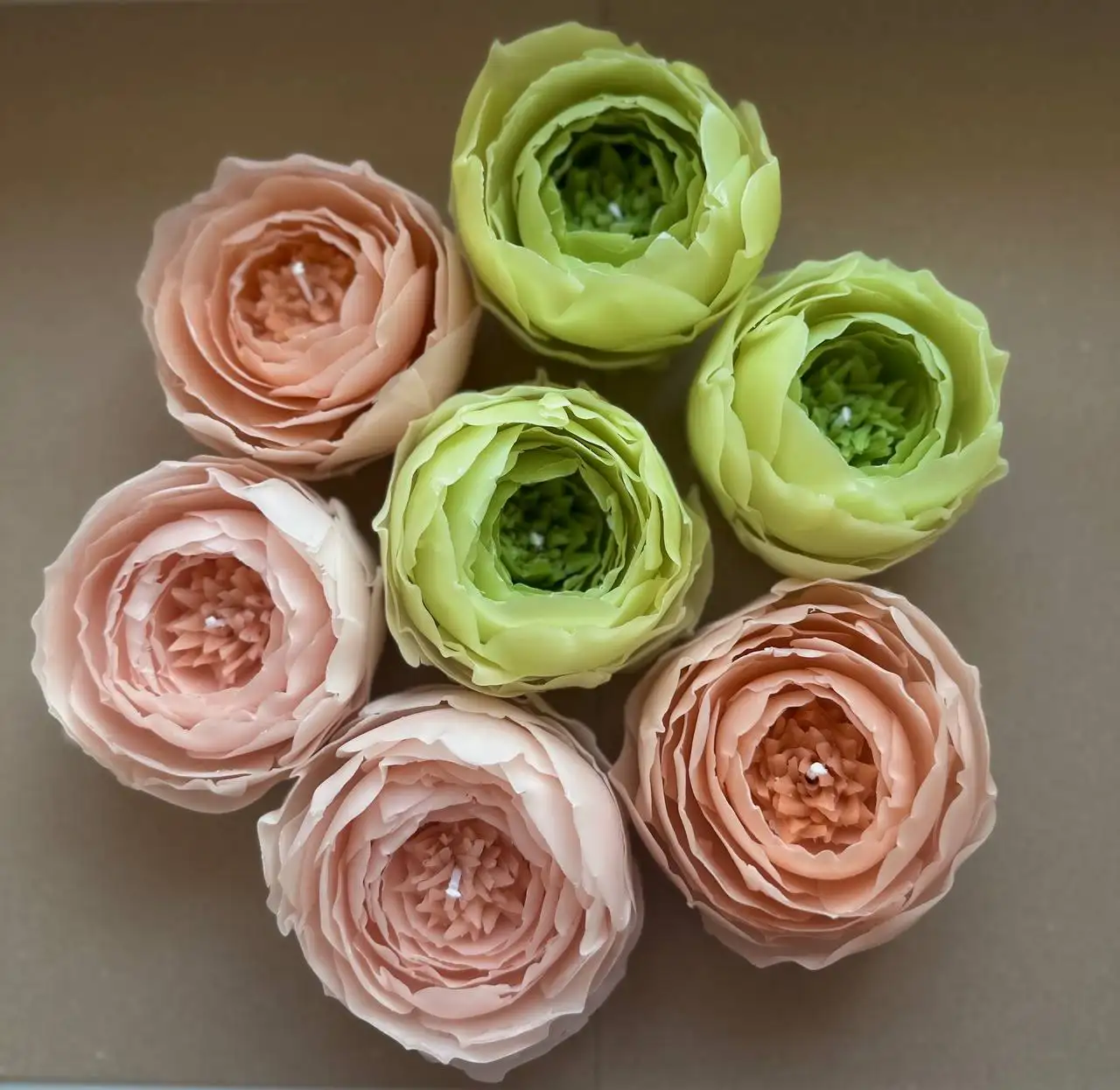 Свеча пион в подарочной коробке - Свечи (Барахолка) в Томск