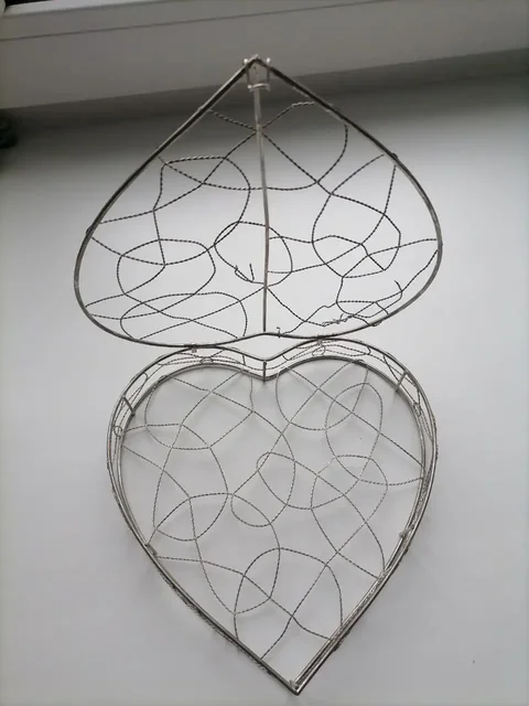 Шкатулка проволочная - Ягоды в Томск