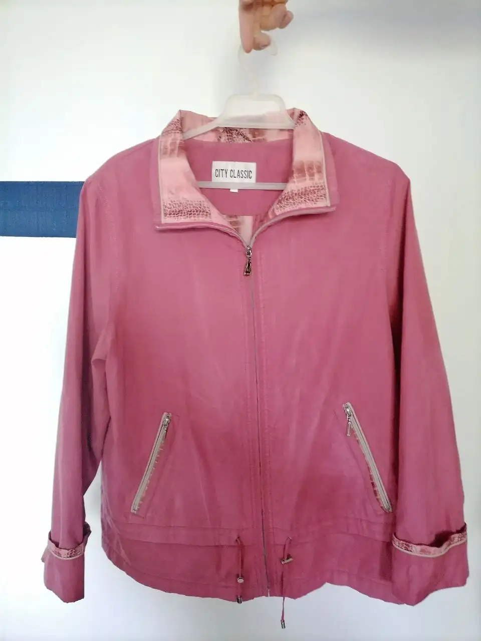 Ветровка женская 52-54 размер - Женская одежда (Одежда) в Томск