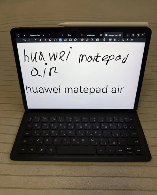 Планшет HUAWEI MatePad Air в идеальном состоянии с клавиатурой - частное объявление в Томск