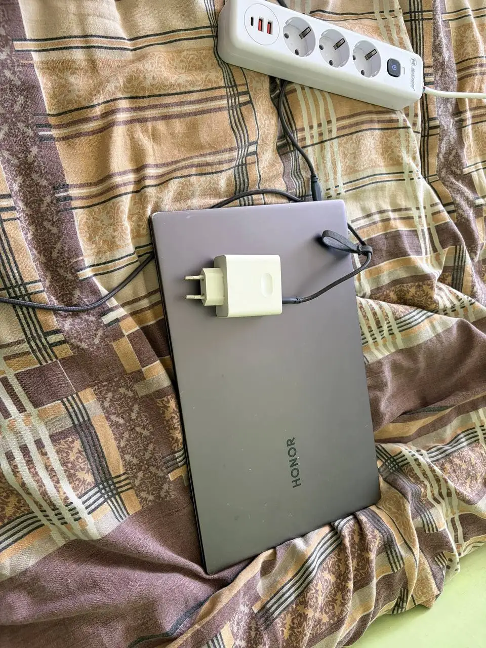 Ноутбук HONOR MagicBook X 15 - Ноутбуки (Электроника) в Томск