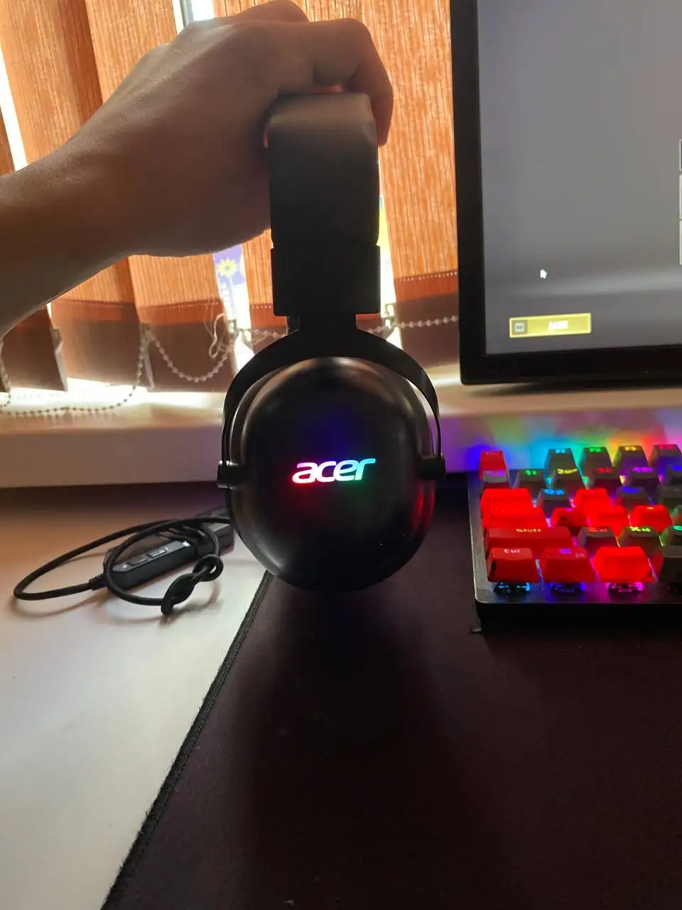 Продам наушники Acer - Наушники (Электроника) в Томск