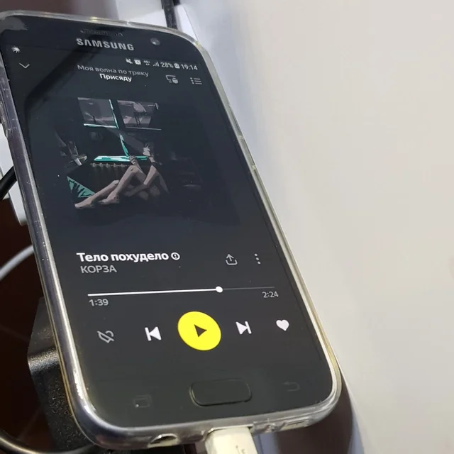 Продам Samsung Galaxy S7 - частное объявление в Томск