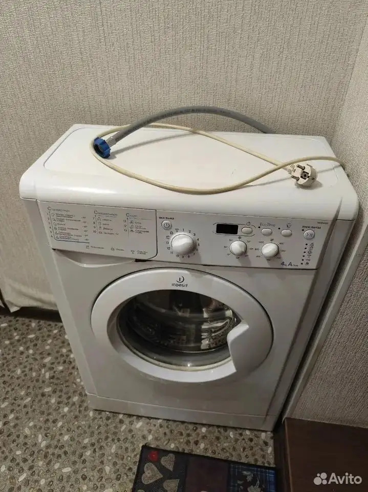 Стиральная машина Indesit IWUD 4105 - Бытовая техника (Барахолка) в Томск