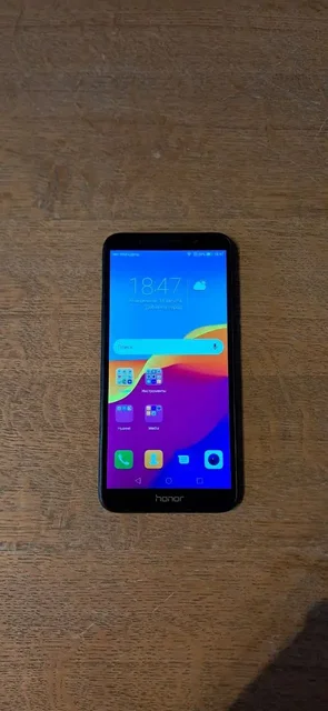 Смартфон Honor 7A - power bank в Томск