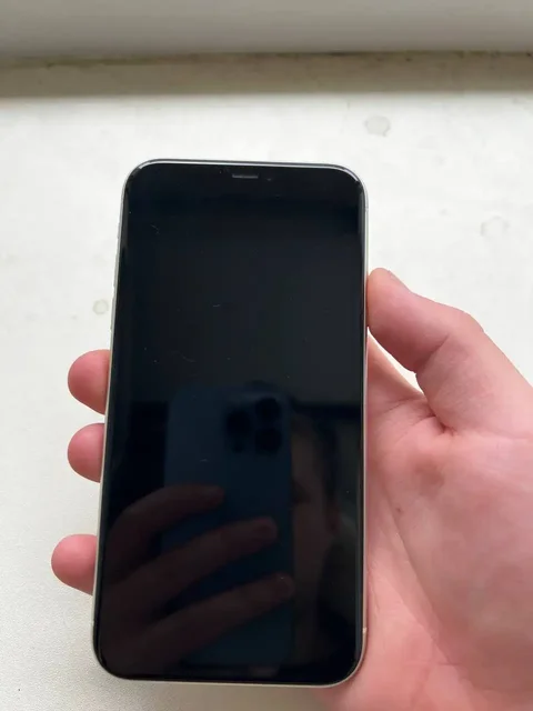 Обменяю iPhone 11 - частное объявление в Томск