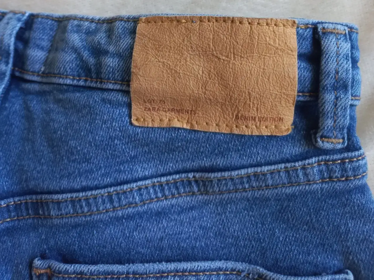 Новые джинсы Zara original - Джинсы (Одежда) в Томск