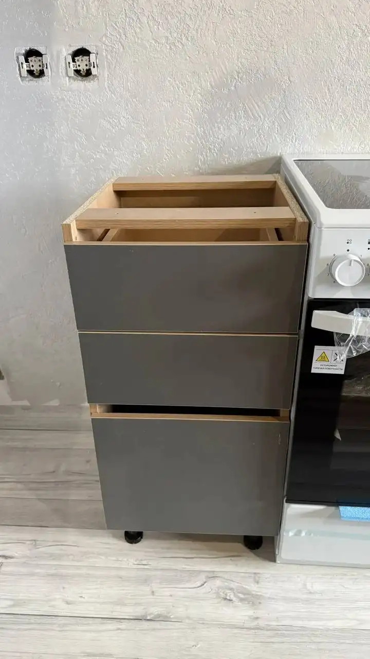 Продам кухонный гарнитур - Мебель (Для дома и дачи) в Томск