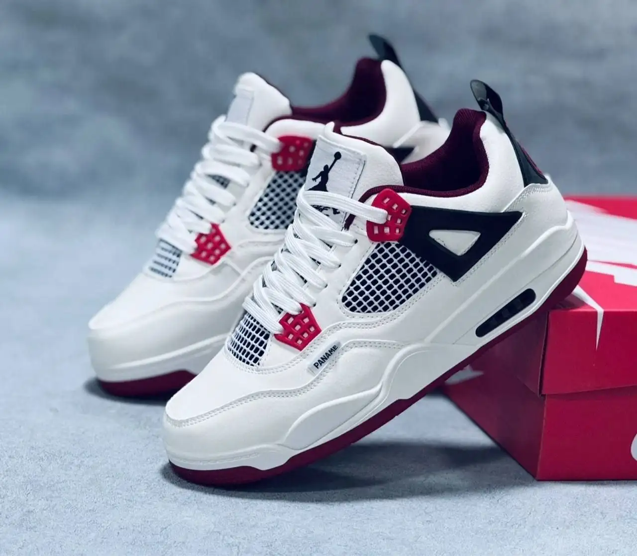 Продам Кроссовки Nike Air Jordan - Обувь (Одежда) в Томск
