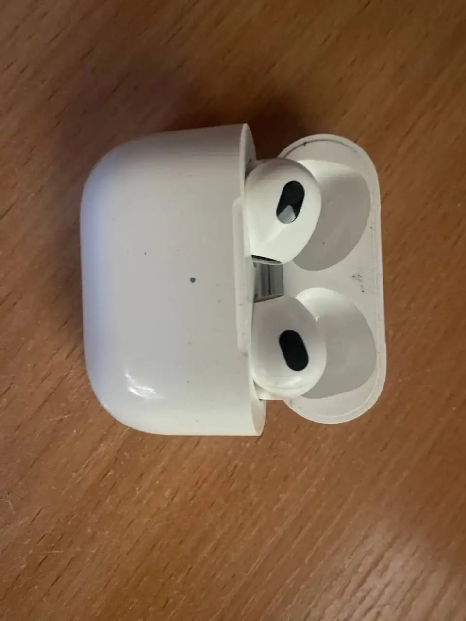 Продам AirPods 3 в хорошем состоянии - Наушники (Электроника) в Томск