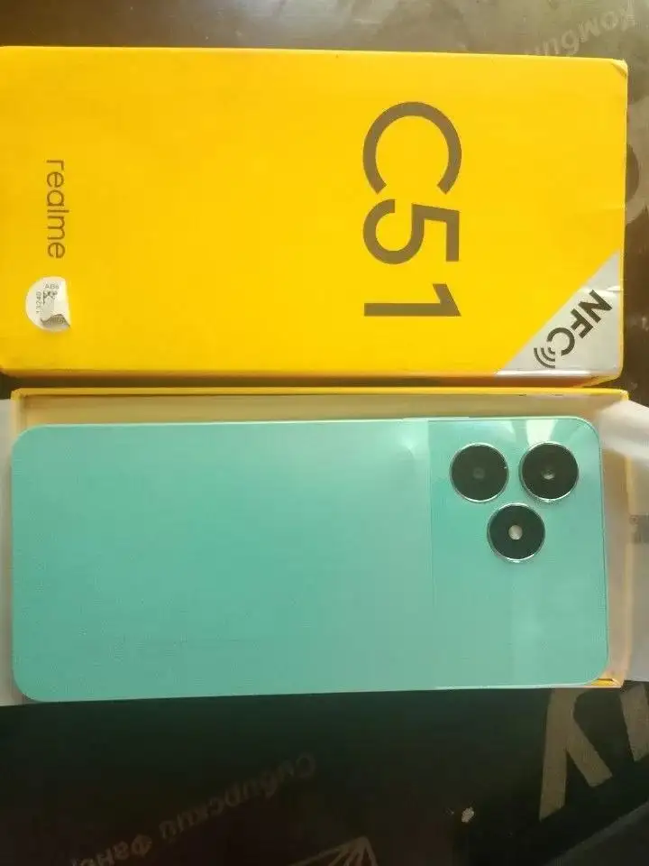 Продаю Realme Note 60 и C51 - Смартфоны (Электроника) в Томск