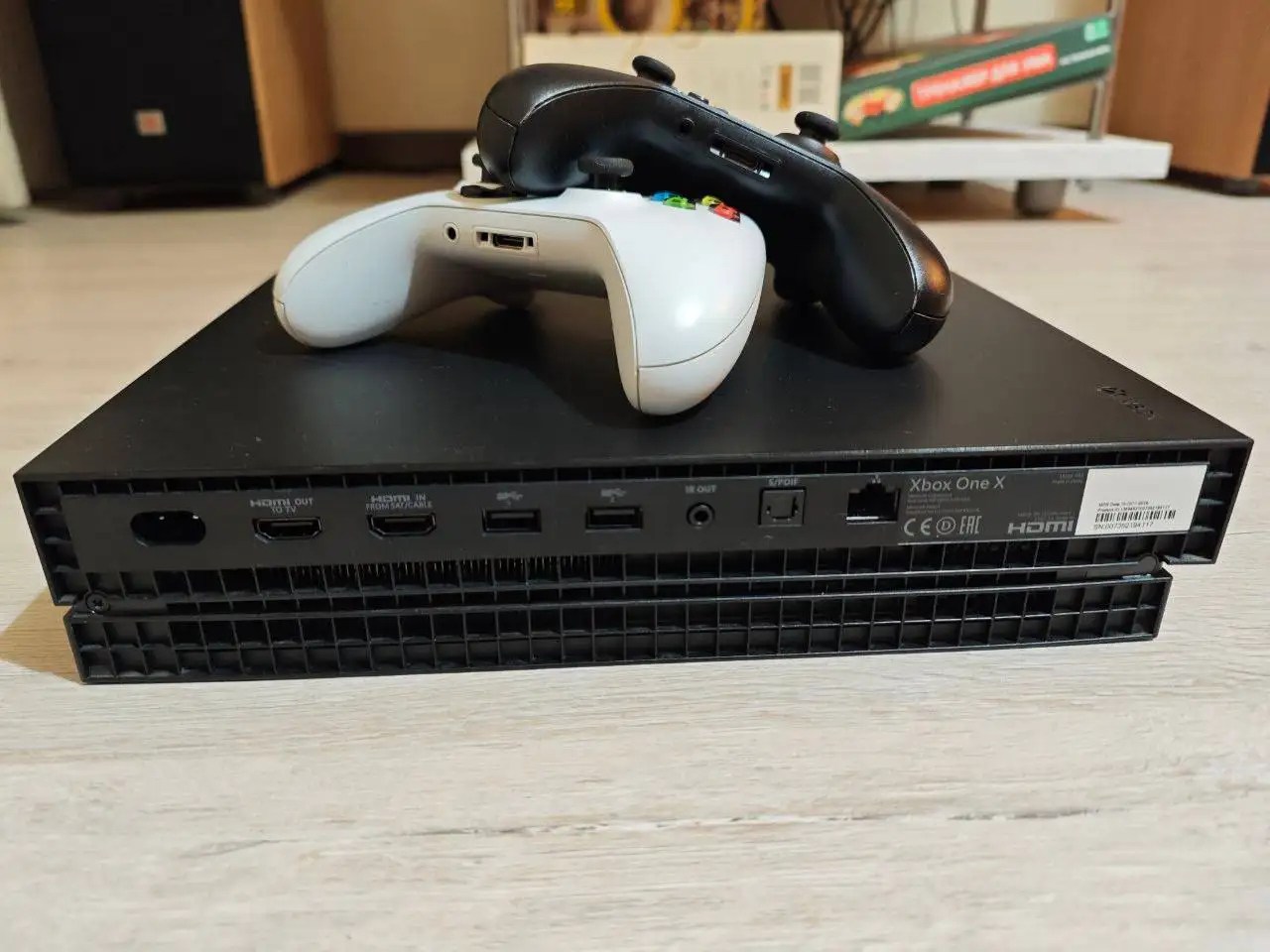 Xbox One в идеальном состоянии - Игры и приставки (Электроника) в Томск