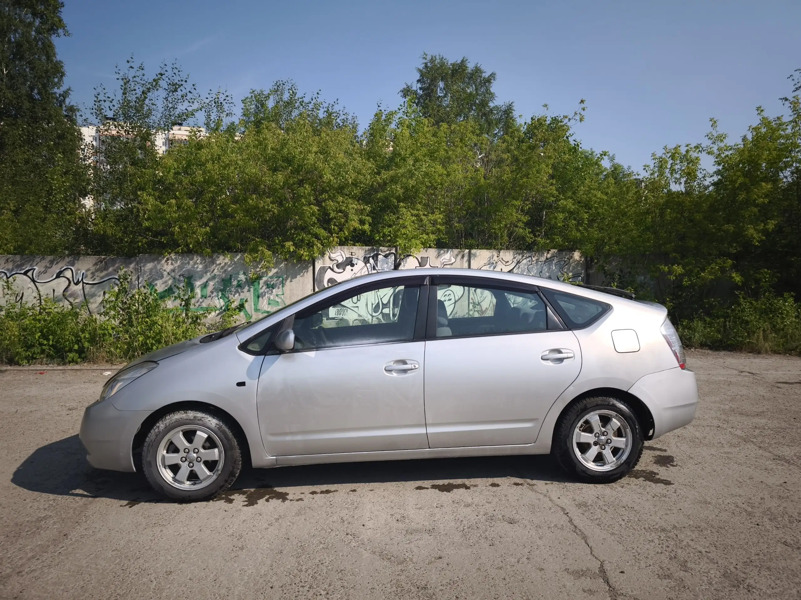 Toyota Prius 20 кузов на Дроме - Toyota Prius (Авто) в Томск