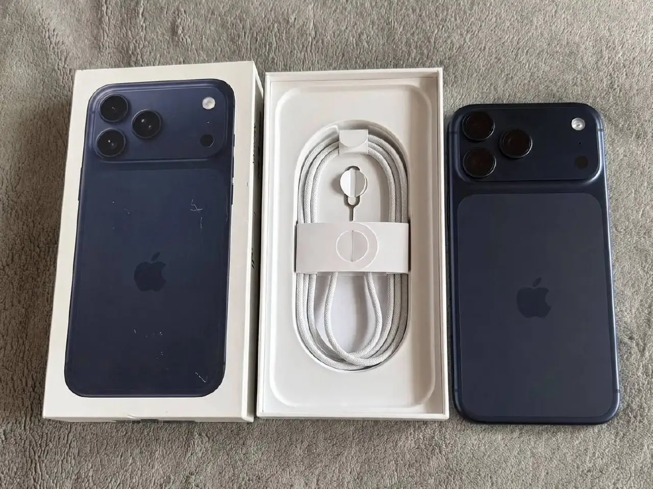 iPhone 17 Pro Max 512GB - Мобильные телефоны (Электроника) в Томск