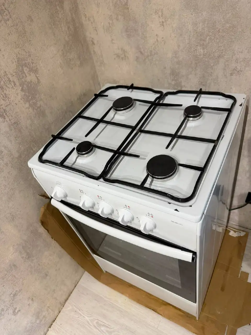Новая газовая плита Дарина GM 4м 41 001 - Кухонная техника (Электроника) в Томск