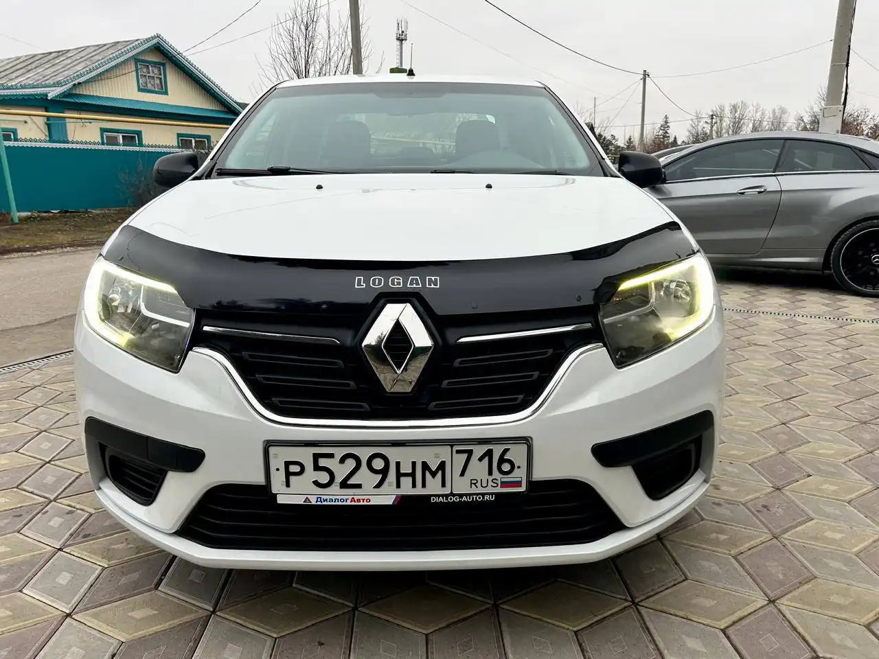 Renault Logan 2 автомат 2020 года в отличном состоянии