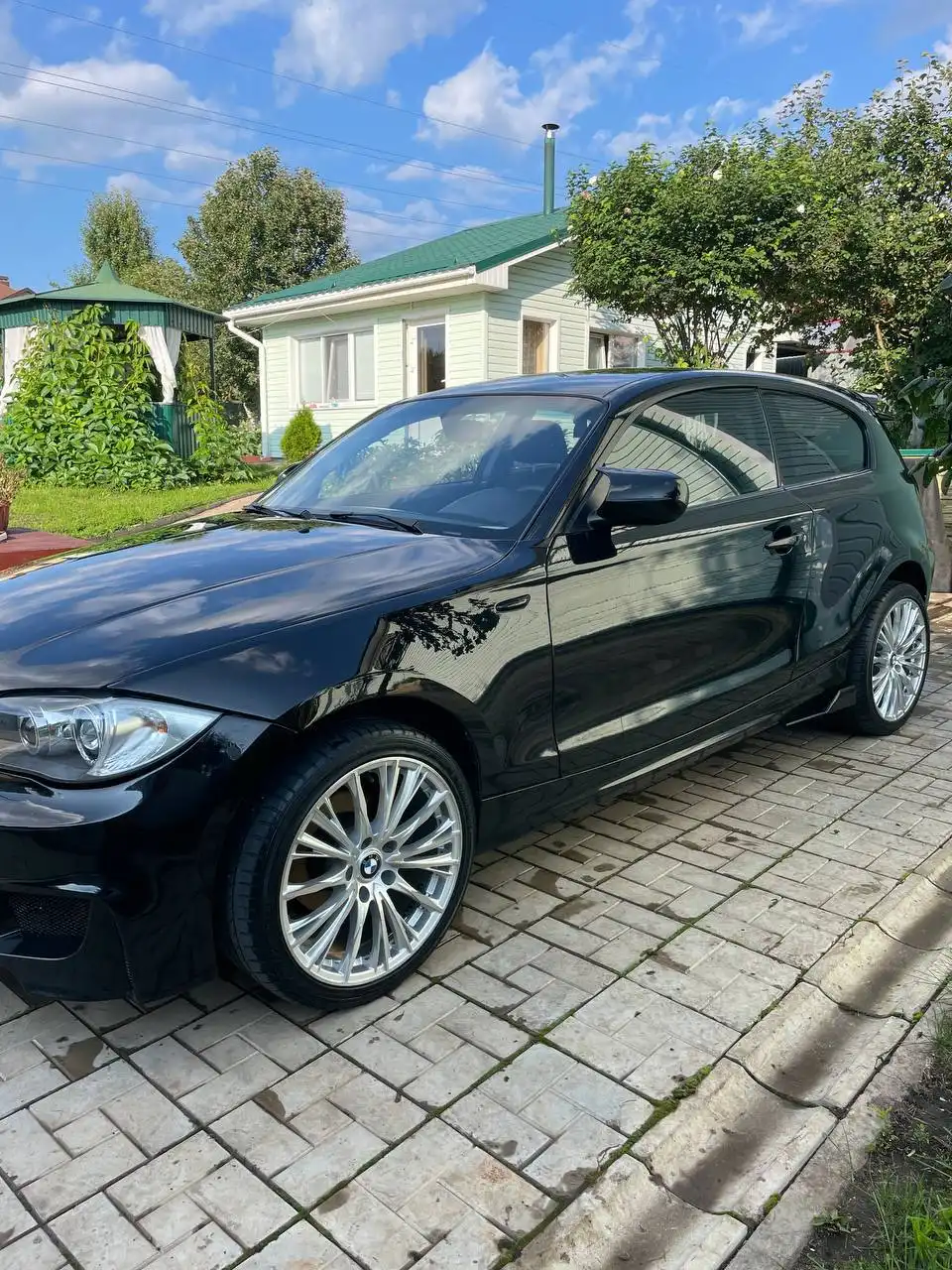Продам BMW 3 серии (E90) 2012 года
