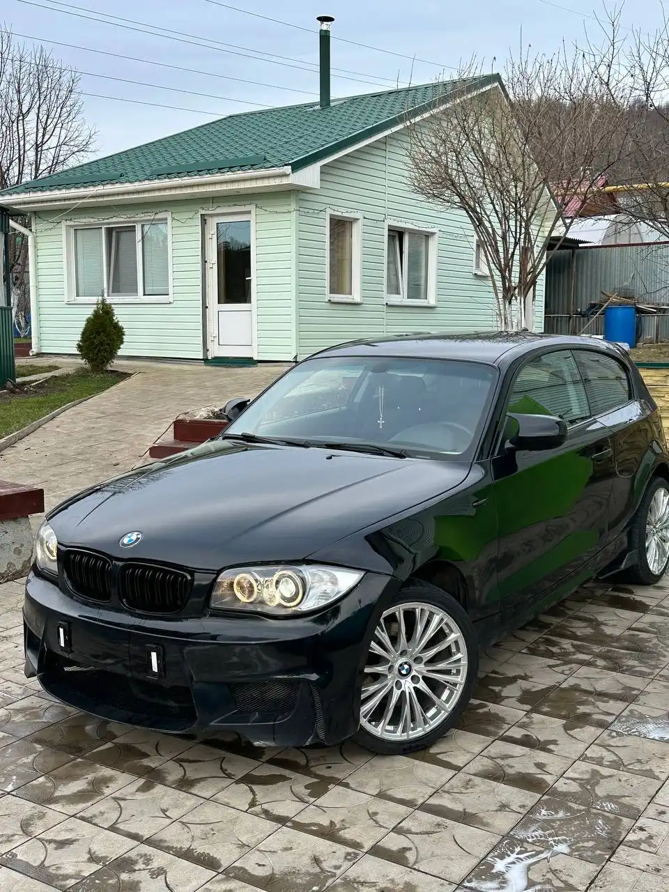 Продам BMW 3 серии (E90) 2012 года