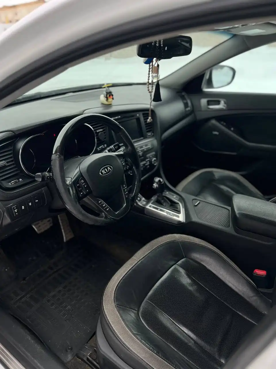 Продается Kia Optima 2012 года с новым двигателем