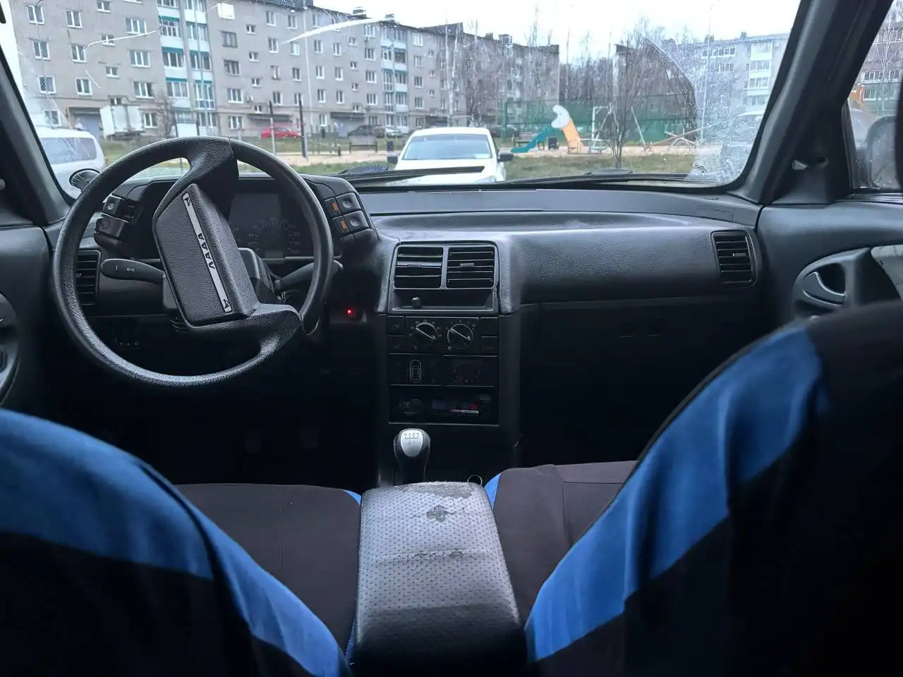 ВАЗ 2110 черная на Шестерне, 6 лет, юридически чистая