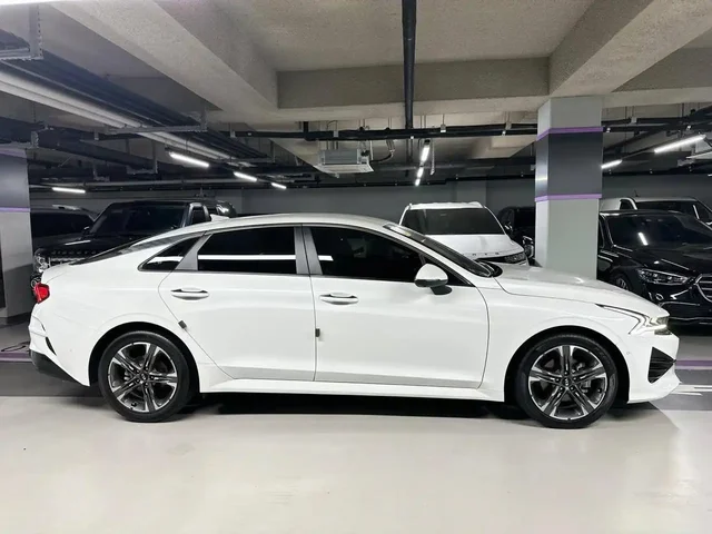 Продажа KIA K5 2019 года, I поколение, бензин 2.0 л, автомат - Легковые автомобили в Уфа