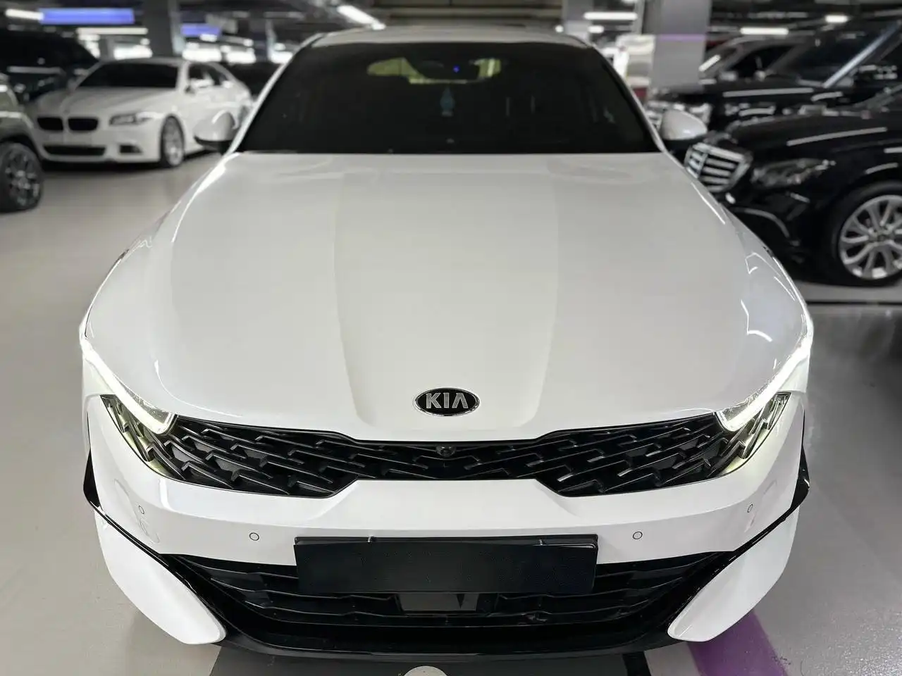 Продажа KIA K5 2019 года, I поколение, бензин 2.0 л, автомат - Легковые автомобили (Авто) в Уфа