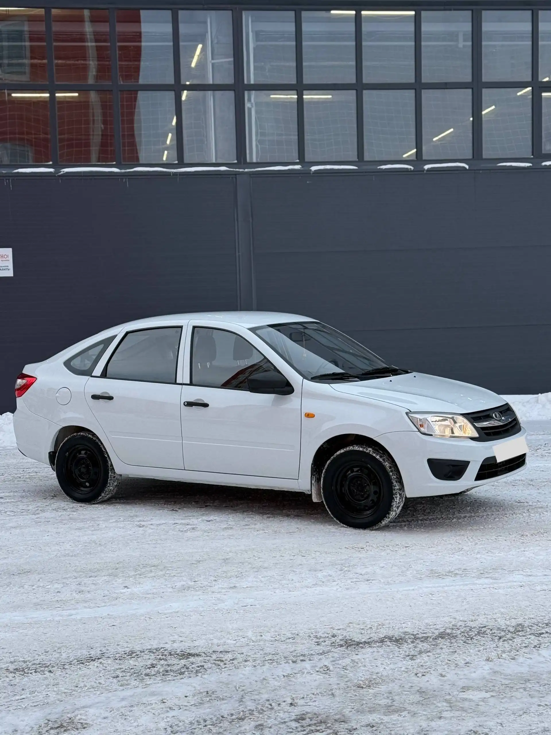 Продам Lada Granta 2015 года