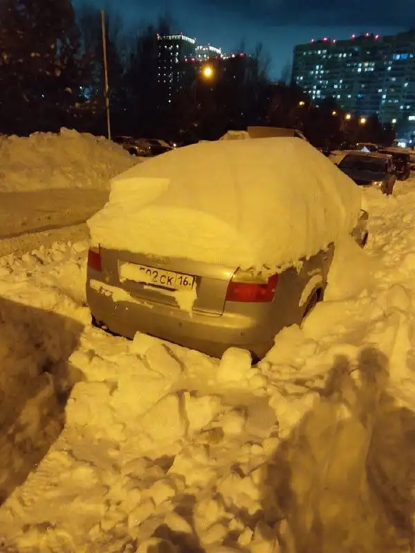 Ауди А4 2001 года, 2.0 бензин, 125 лс