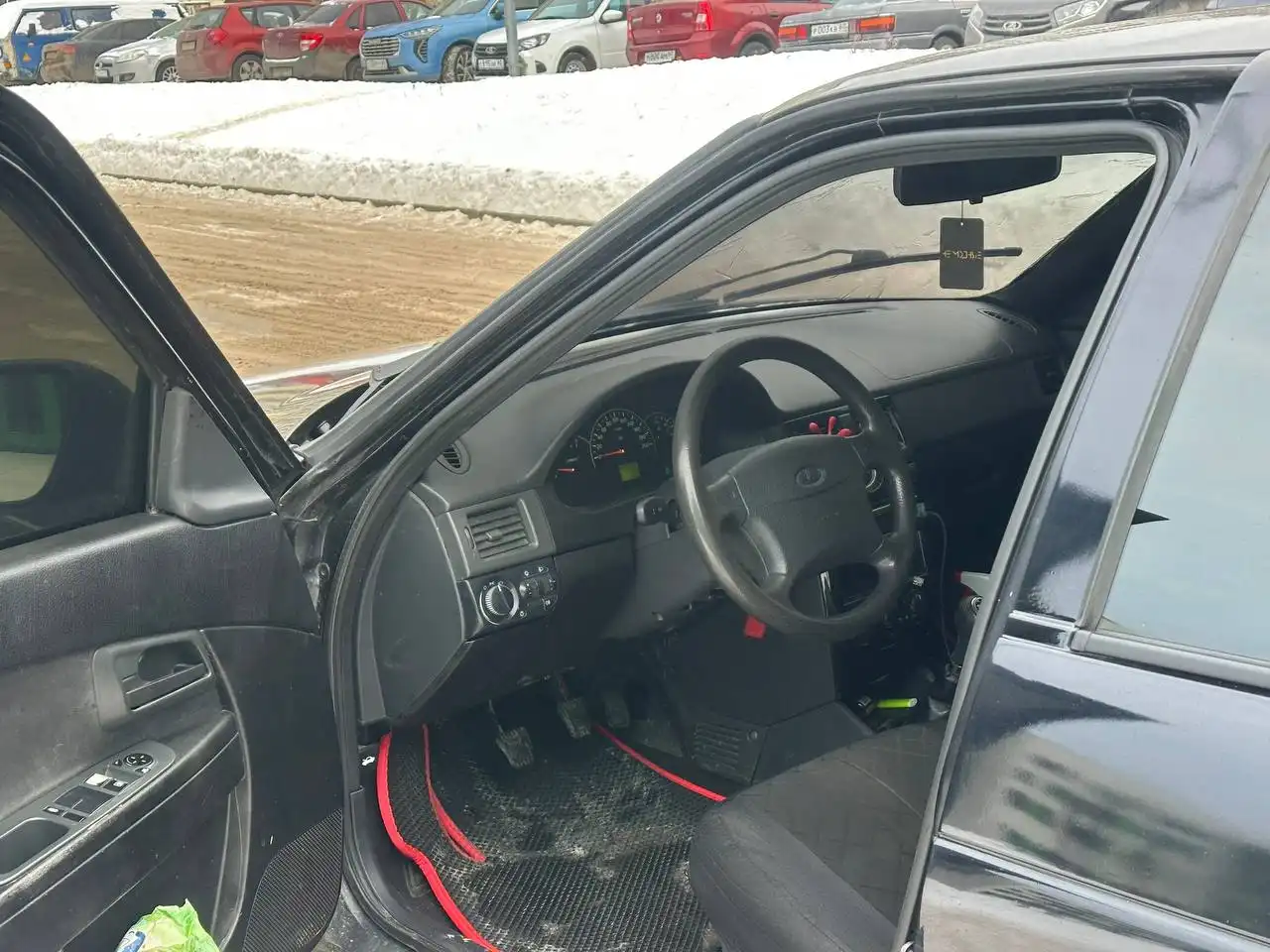 Продам черную Ладу Приора в хорошем техническом состоянии - Авто в Уфа