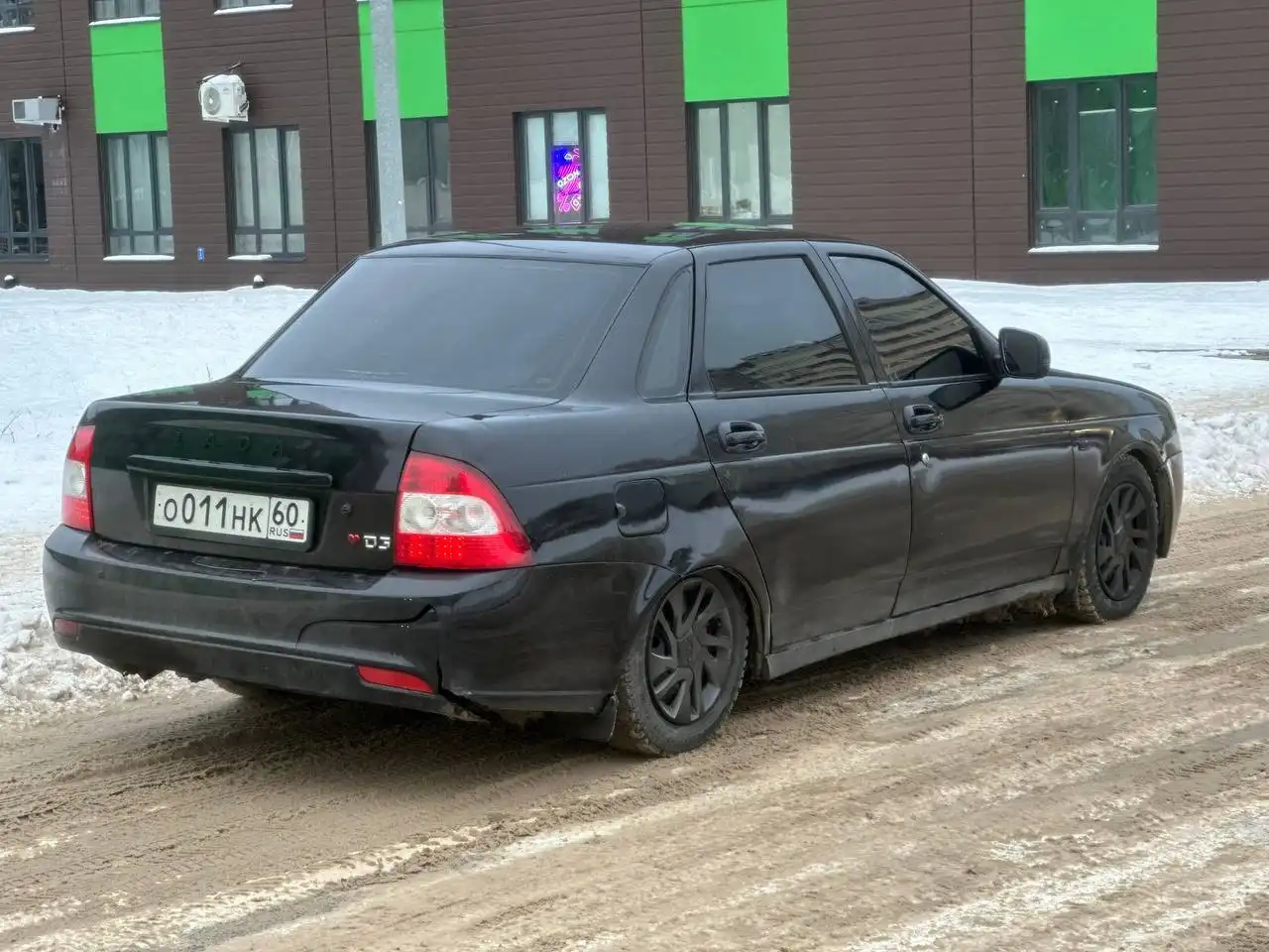 Продам черную Ладу Приора в хорошем техническом состоянии - Авто в Уфа