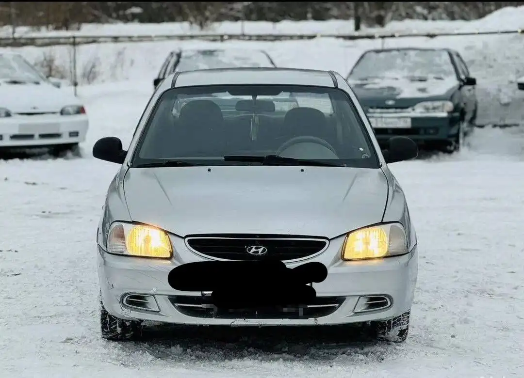 Продажа автомобиля 2011 года с механической коробкой передач и кондиционером - Легковые автомобили (Авто) в Набережные Челны